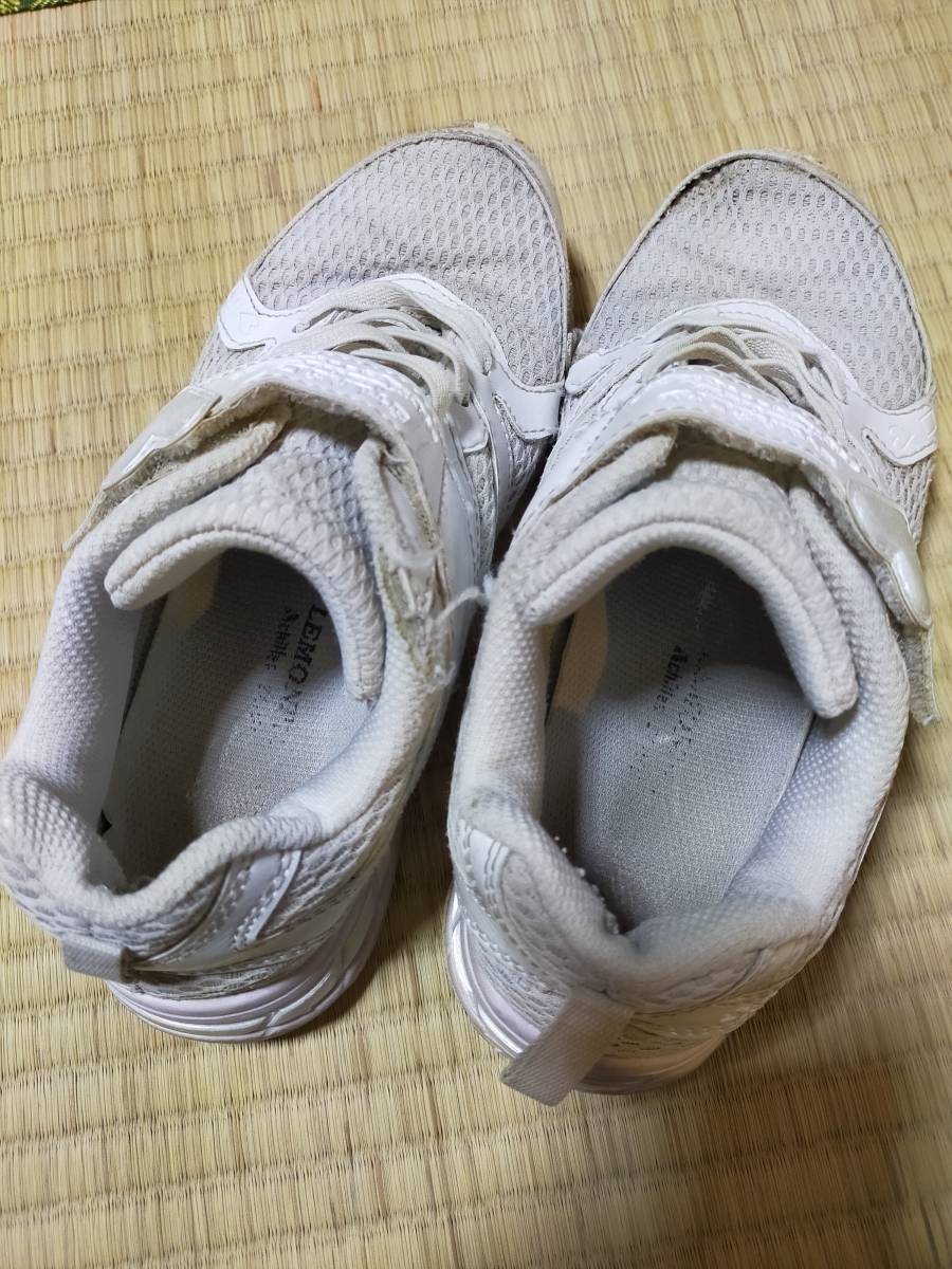 瞬足レモンパイ21 0cm 女の子向けシューズ スクール 通学靴 小学生 シュンソク スニーカー 21cm 売買されたオークション情報 Yahooの商品情報をアーカイブ公開 オークファン Aucfan Com 瞬足レモンパイ21 0cm 女の子向けシューズ スクール 通学靴 小学生 シュンソク スニーカー 21cm 売買されたオークション情報 Yahooの商品情報をアーカイブ公開 オークファン Aucfan Com