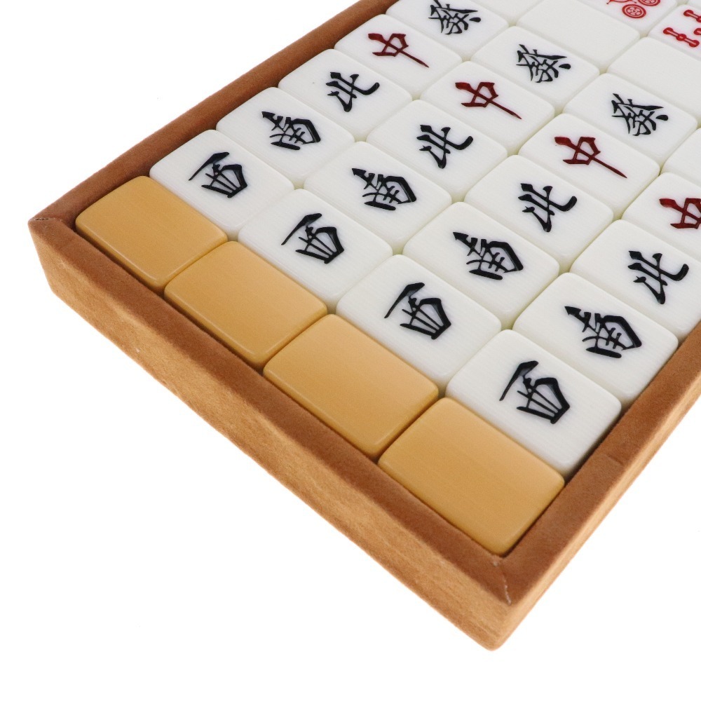希少 任天堂 役満 新象牙 麻雀牌 ダイヤ牌 背竹風 美品 レトロ 希少 任天堂 役満 新象牙 麻雀牌 ダイヤ牌 背竹風 美品 レトロ