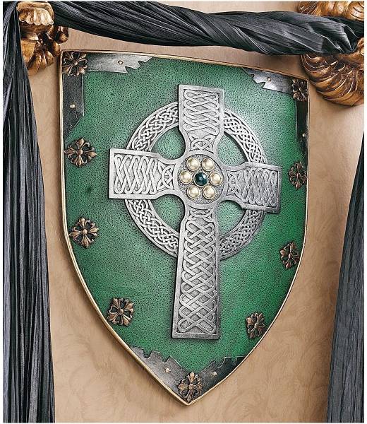 【SALE／37%OFF】 中世騎士の盾 十字架の彫り物 ヨーロッパインテリア装飾美術置物ケルトの戦士の盾置物オブジェ壁掛け装飾飾り西洋洋風壁飾りアクセント 洋風
