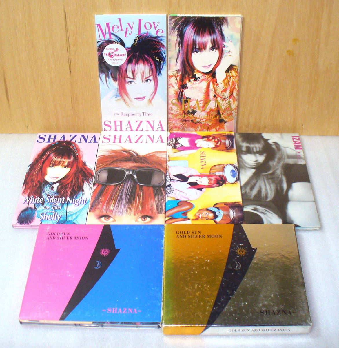 ★SHAZNA IZAM シャズナ/イザム8枚セット①②GOLD SUN AND SILVER MOON(通常盤と限定盤)③Melty Love④すみれSeptember Love ほか_画像1