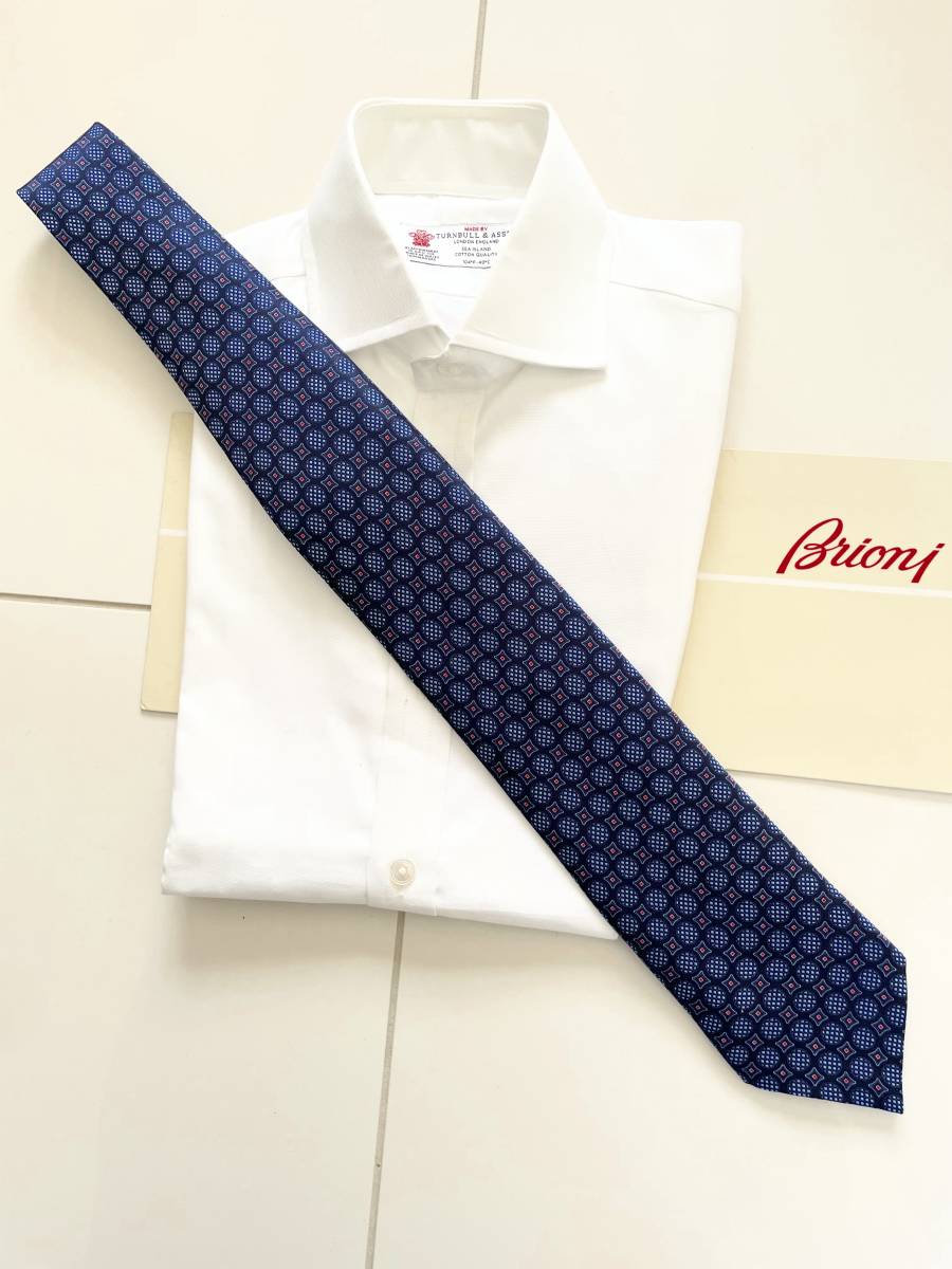 ■ 新品 Brioni ブリオーニ 定価 3万3,000円 永久定番 ダークネイビー 小紋 シルク タイ ネクタイ スーツ 44 46 48 マリネッラ kiton zilli_画像1