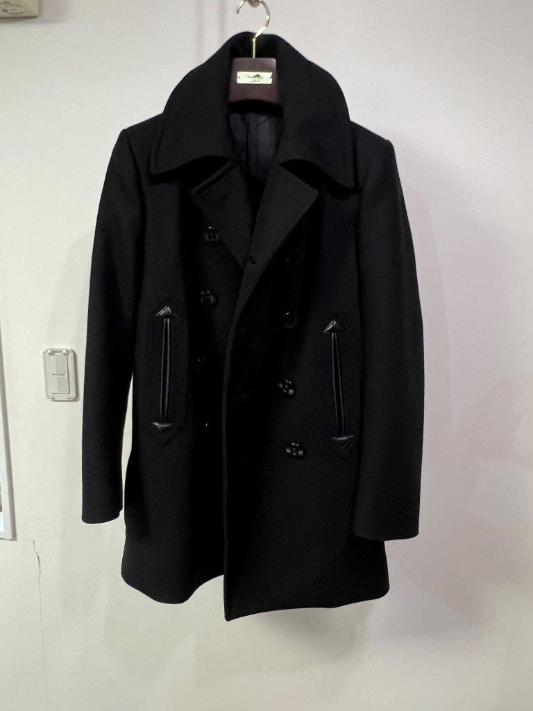 TOM FORD 究極の ダブル ブレステッド コート Pコート TOM FORD 究極の ダブル ブレステッド コート Pコート