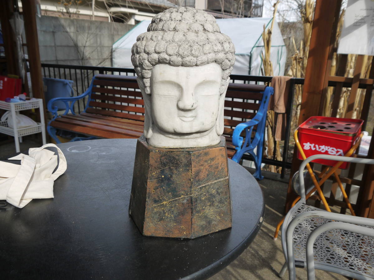 【A20114】中国古玩 石彫 仏頭 石仏 23㎝ 9kg 時代古玩 仏教美術のサムネイル