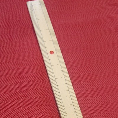ヘリンボーン生地 綿100% 赤 レッド　生地巾約130cm×約100cm(1m)