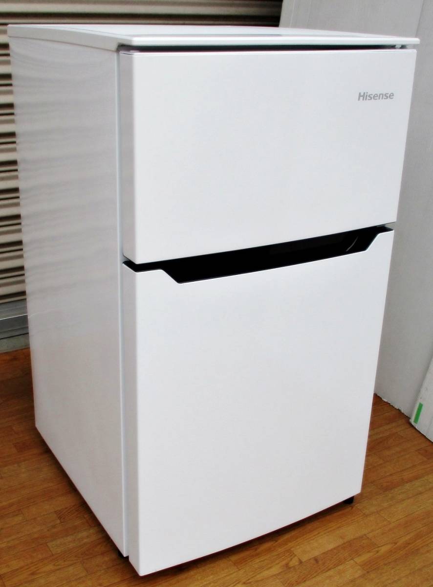 高年式　Hisense　ハイセンス　冷蔵庫　HR-B95A　2ドア　93L　2020年製　オートクローズ冷蔵室ドア　動作良好_画像1