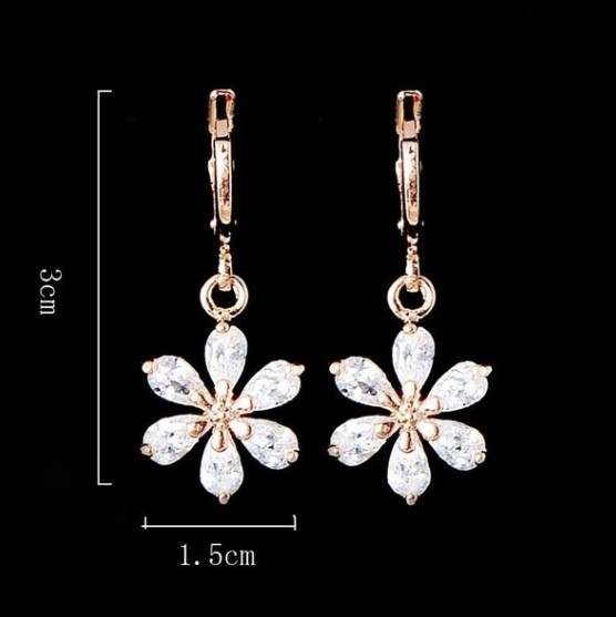 キラキラ花柄２点セット★czダイヤモンド ネックレス＆ピアス★ゴールドK18加工 ヴィンテージアクセサリー カラーストーン