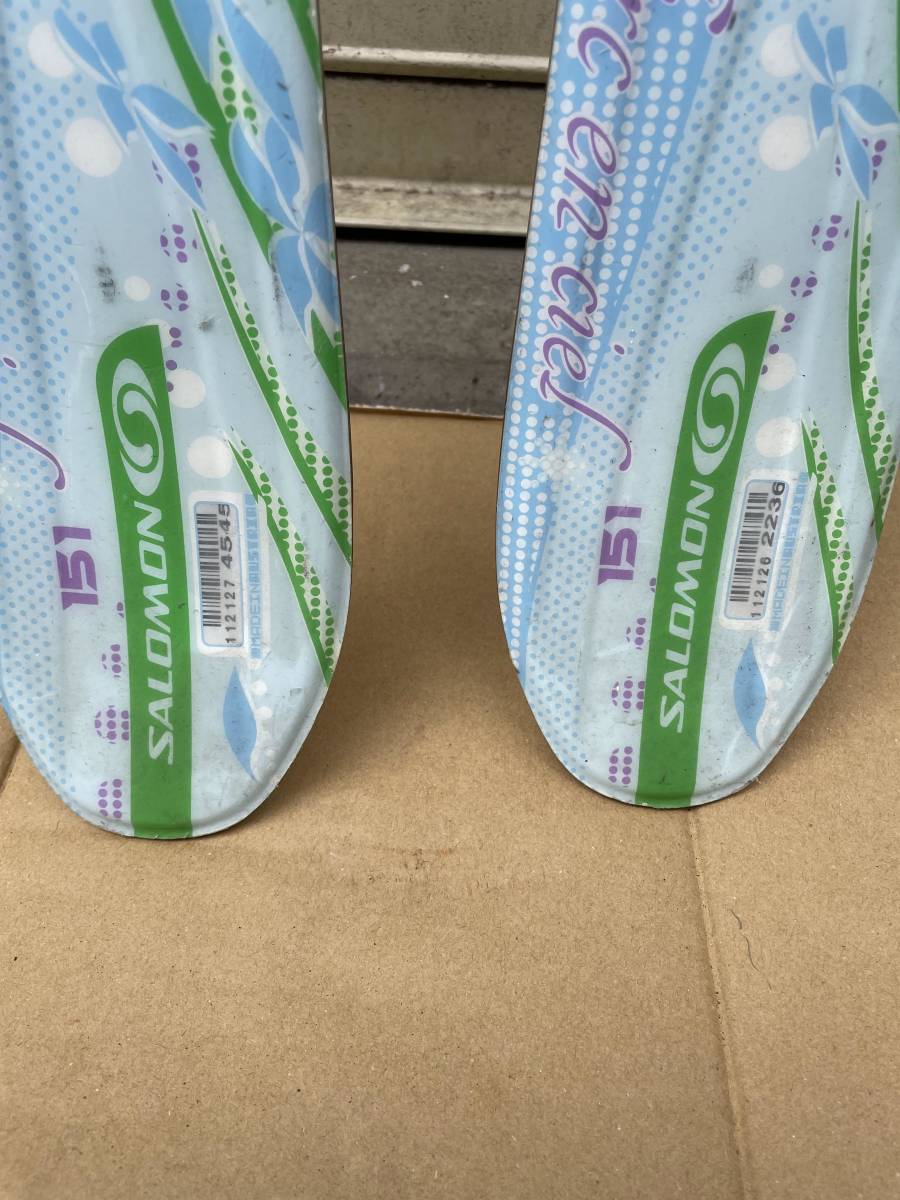 割引限定 即決!!!Salomon スキー 板 Arc en ciel カービングスキー 151cm WINTER HIGHストック(約107cm)・調整ビン付き 割引限定 即決!!!Salomon スキー 板 Arc en ciel カービングスキー 151cm WINTER HIGHストック(約107cm)・調整ビン付き