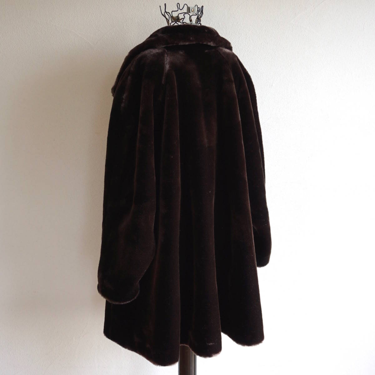 1980s~90s Vintage USA made SAJON big Silhouette fake fur coat XL rank dark brown boa .... America old clothes 