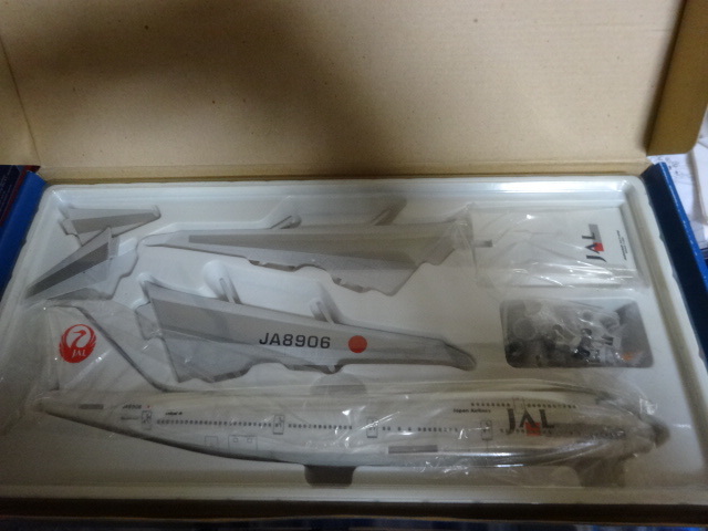 売り出し銀座 1/200 JTA商事 JAL 日本航空 747-400 売り出し銀座 1/200 JTA商事 JAL 日本航空 747-400