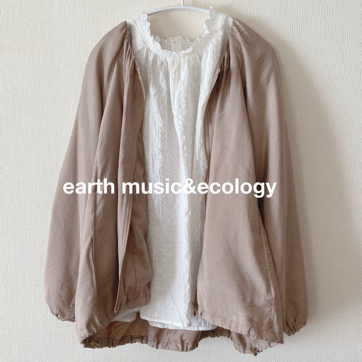 earth music&ecologyコクーンギャザーブルゾン　アースミュージック&エコロジー