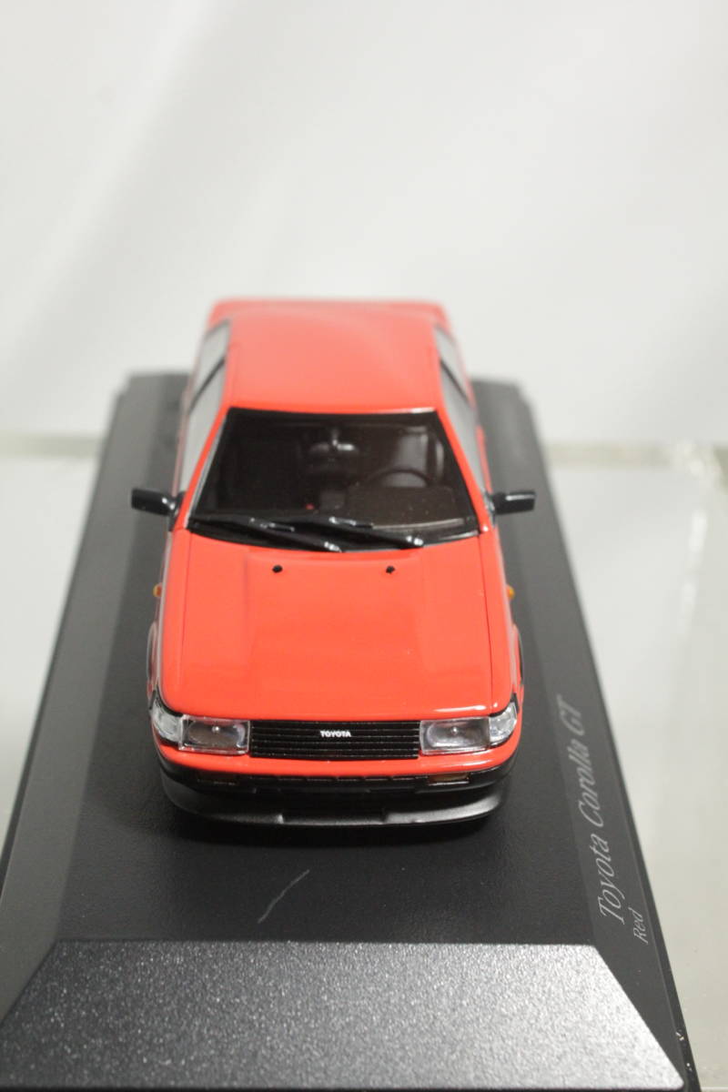 ショッピング大特価祭 MINICHAMPS 1/43 トヨタ カローラ GT 1984 Red