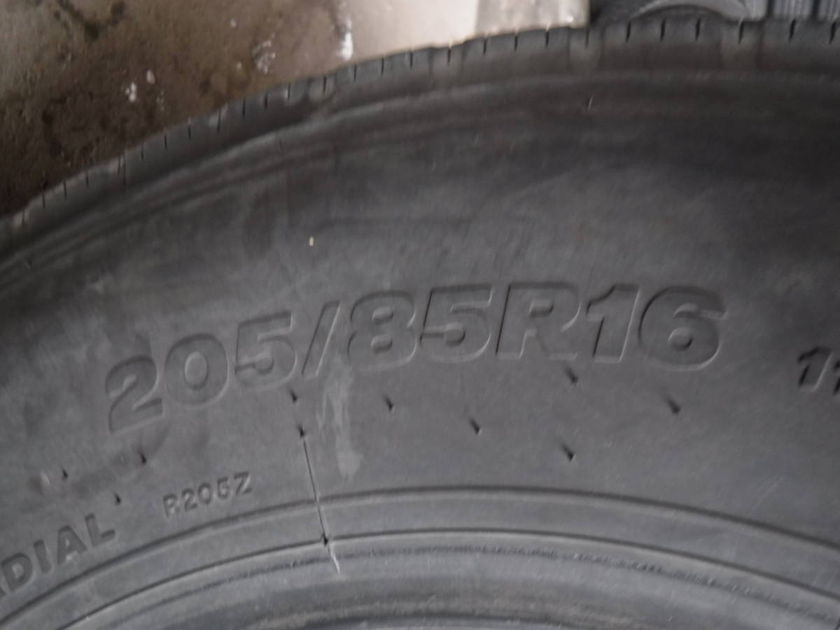 L2235 4本SET価格! バリ溝 バリ山 205/85R16 117/115L ブリヂストン BS