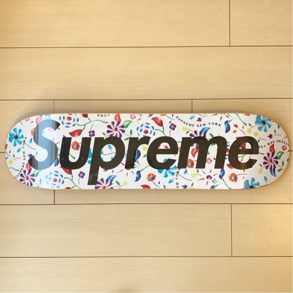 19SS Supreme Airbrushed Floral Skateboard シュプリーム エアブラッシュド フローラル スケートボード デッキ 花柄 White Box Logoの画像1