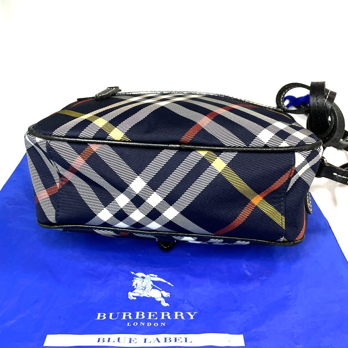 美品 BURBERRY BLUE LABEL ショルダーバッグ バーバリーブルー 美品 BURBERRY BLUE LABEL ショルダーバッグ バーバリーブルー
