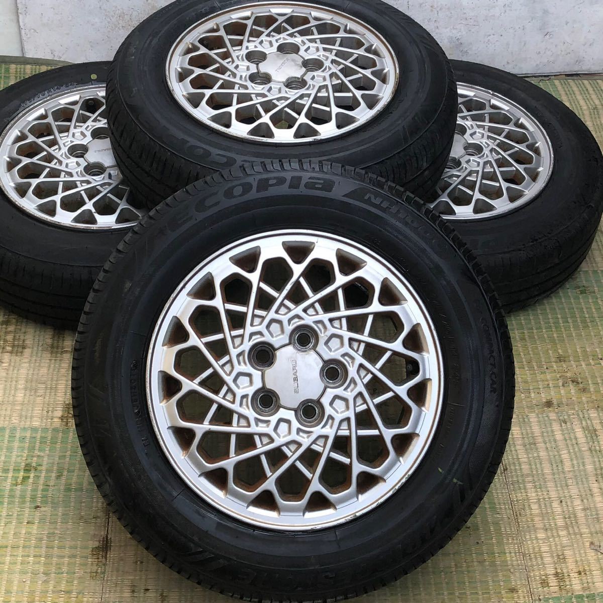 ヤフオク! - バリ溝。SUBARU 純正 14インチ×5.5JJ+55
