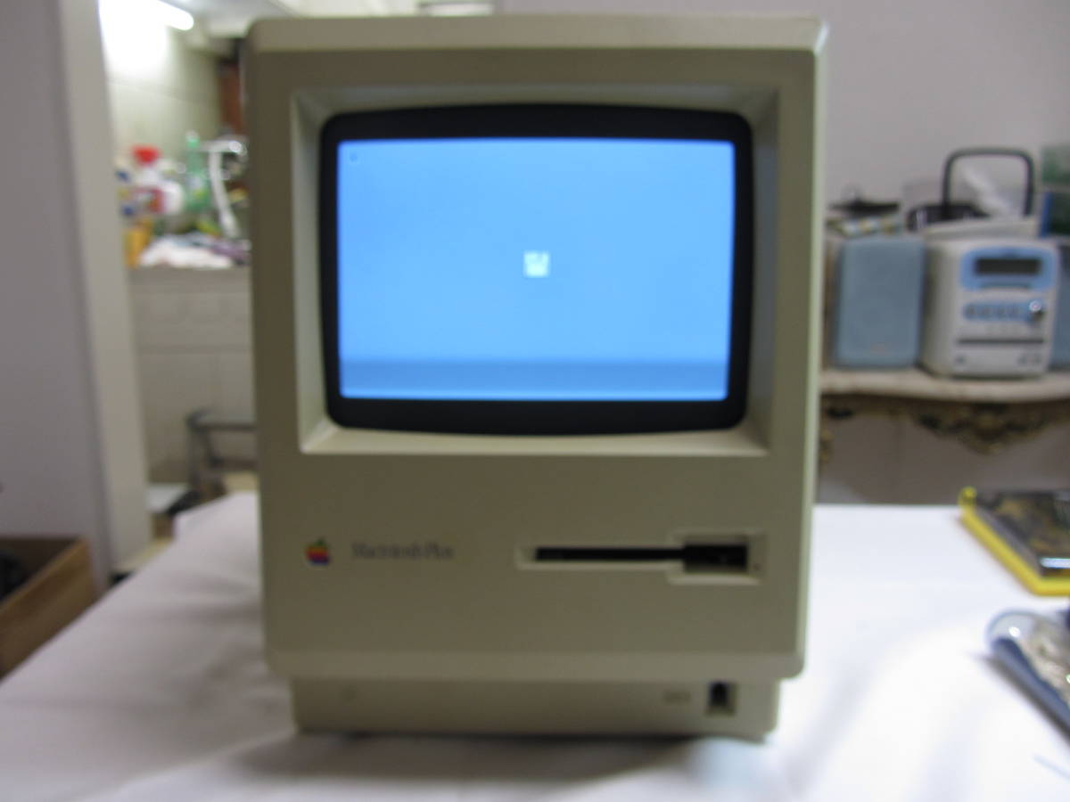 Yahoo!オークション - Apple apple Macintosh Plus ジャ...