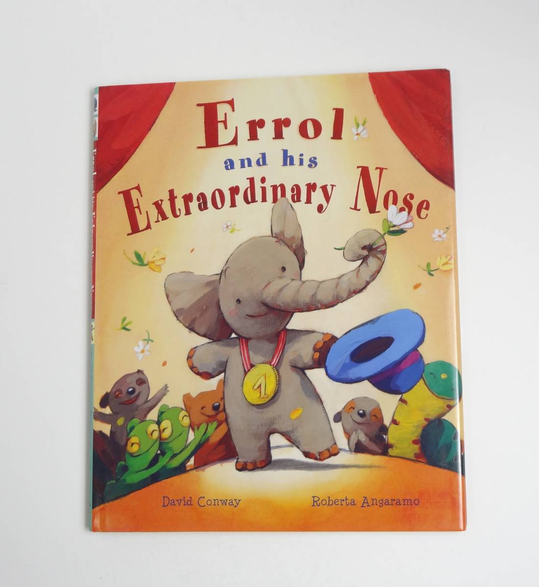 [ English ]CD attaching!*.. e roll nose *Errol And His Extraordinary Nose* hard cover * foreign book picture book [6]