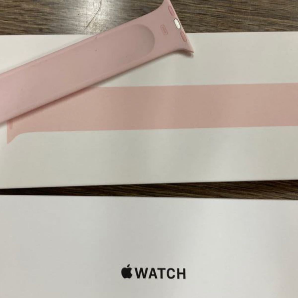 Apple Watch SE GPSモデル 40mm MKQA3J/A [ゴールドアルミニウム Apple Watch SE GPSモデル 40mm MKQA3J/A [ゴールドアルミニウム