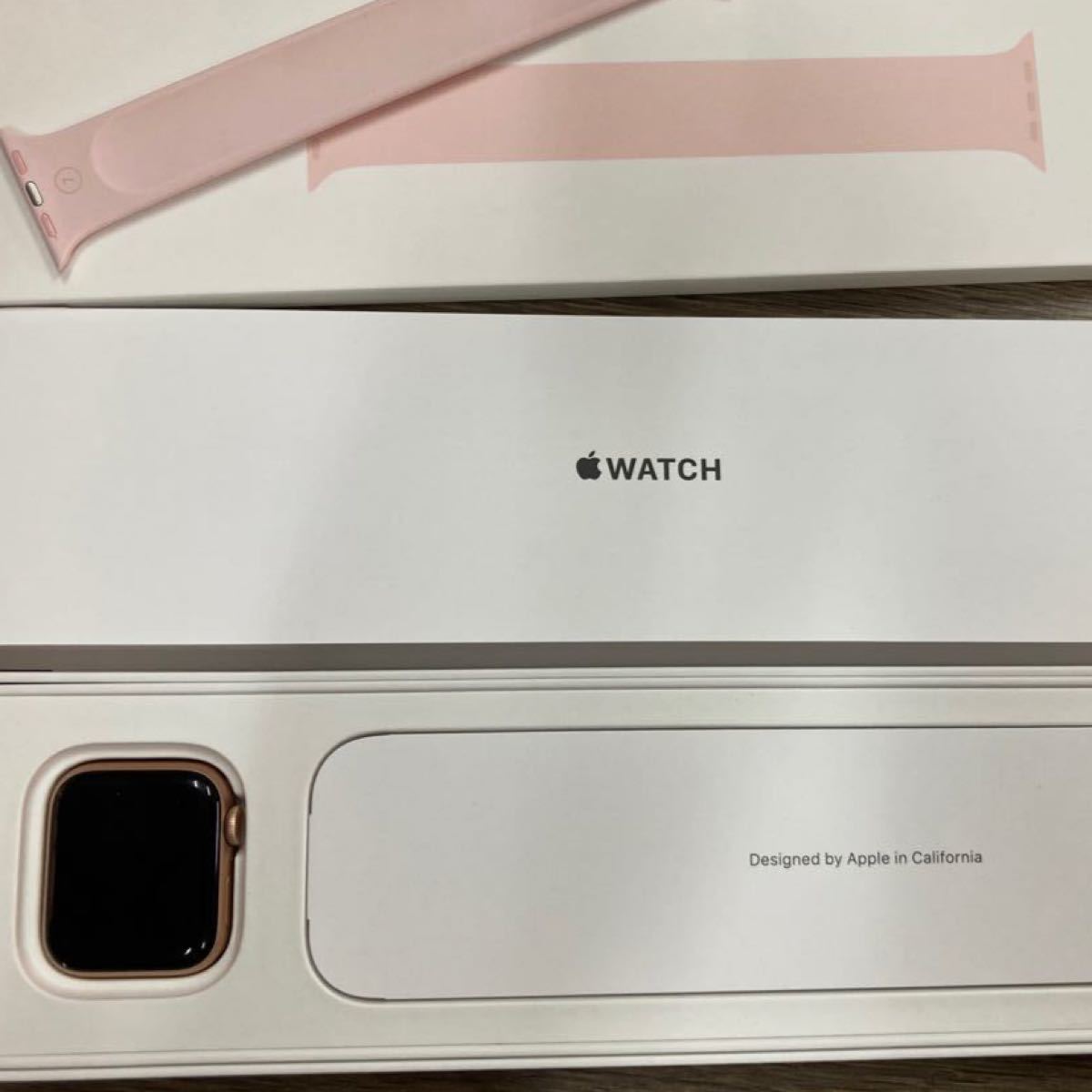 Apple Watch SE GPSモデル 40mm MKQA3J/A [ゴールドアルミニウム Apple Watch SE GPSモデル 40mm MKQA3J/A [ゴールドアルミニウム
