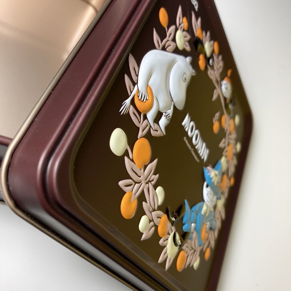 ムーミン ビスケット缶 ブラウン 空き缶 茶色 立体 MOOMIN 小物入れに HOKKA 定形外送料 350円(ムーミン)|売買されたオークション情報、yahooの商品情報をアーカイブ公開 - オークファン(aucfan.com) ムーミン ビスケット缶 ブラウン 空き缶 茶色 立体 MOOMIN 小物入れに HOKKA 定形外送料 350円(ムーミン)|売買されたオークション情報、yahooの商品情報をアーカイブ公開 - オークファン(aucfan.com)