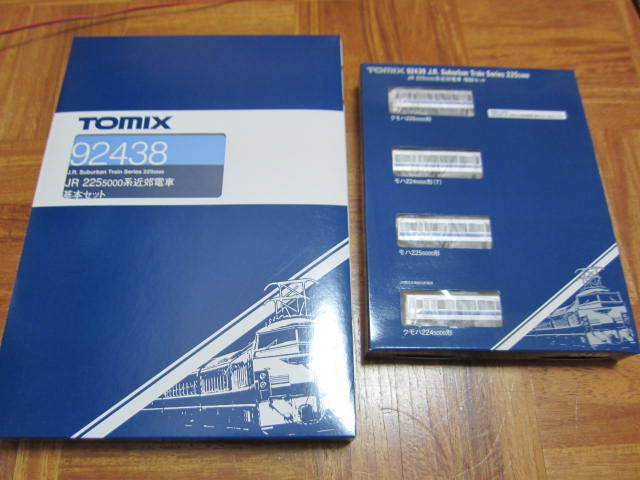TOMIX JR 225-5000系近郊電車 基本 増結 92438 92439