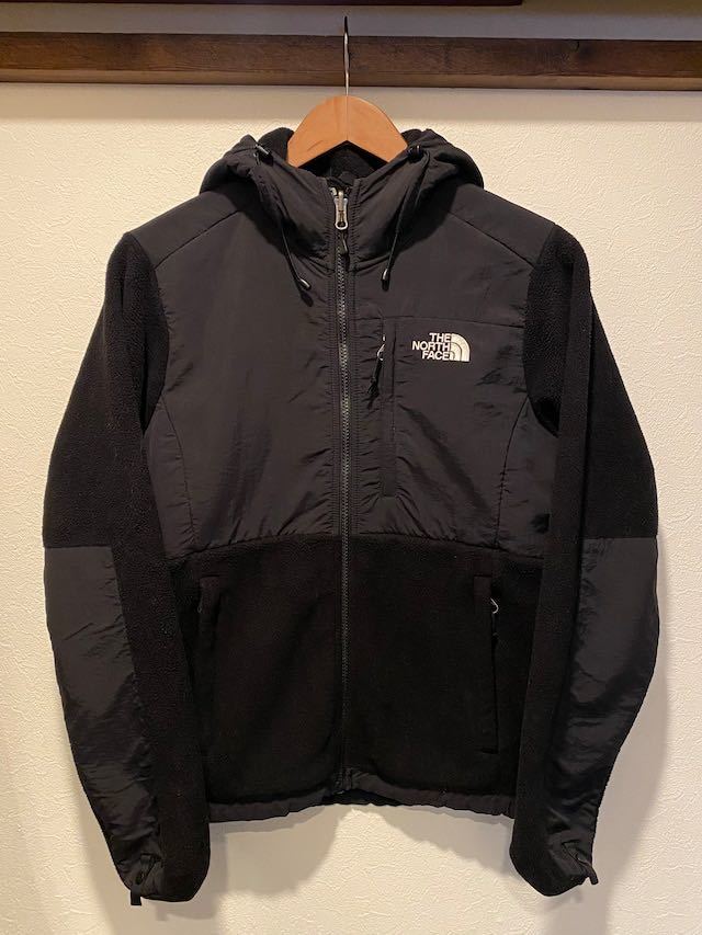 《送料込み》フード付き黒 THE NORTH FACE ノースフェイス デナリ ナイロン フリース ジャケット POLARTEC ブラック アウトドア 古着