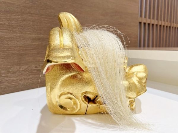 Yahoo!オークション - 日展作家 野村一宝 塗金 木彫 獅子頭 置物 Yahoo!オークション - 日展作家 野村一宝 塗金 木彫 獅子頭 置物