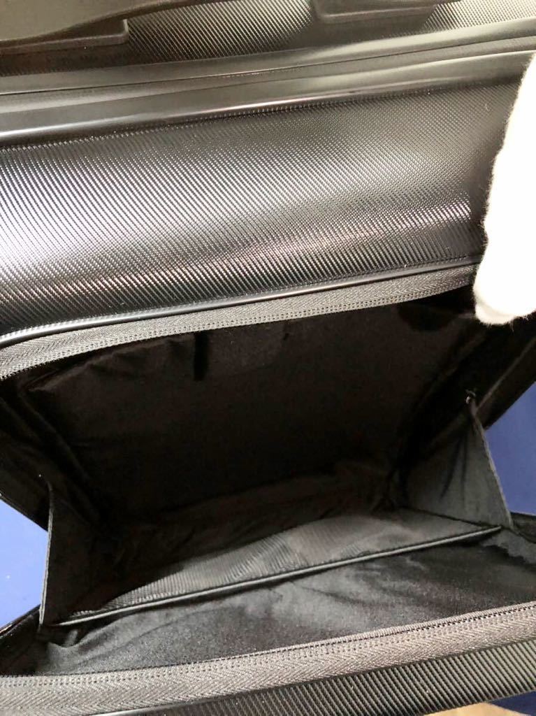 モンブラン スーツケース　ブラック　ポリカーボネート　未使用品　キャリーケース ビジネスバッグ　MONTBLANC Samsonite TUMI  カバン