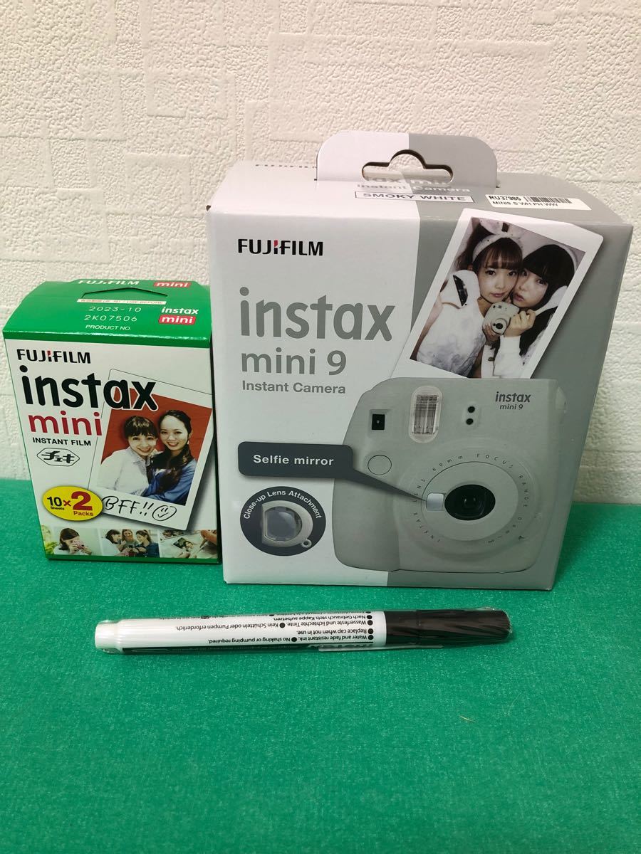 Fujifilm instax mini 9  富士フイルム　インスタックス