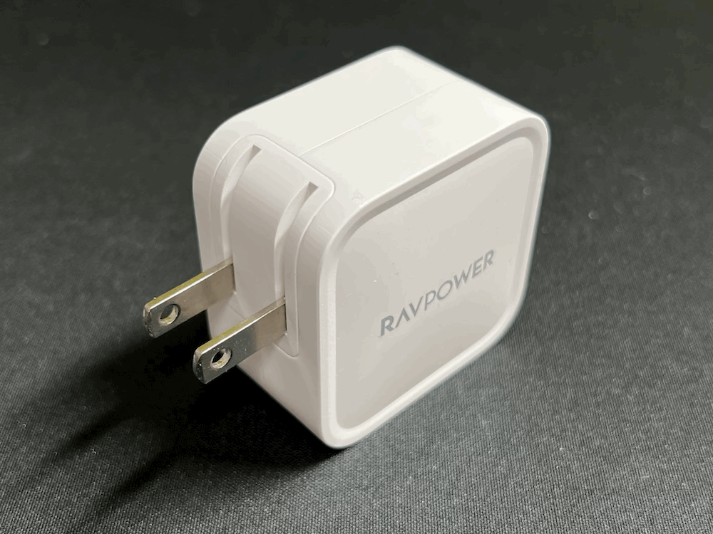 RAVPower 61W USB-C 急速充電器（世界最小最軽量クラス)【GaN (窒化ガリウム)採用/折畳式/PD対応】_画像1