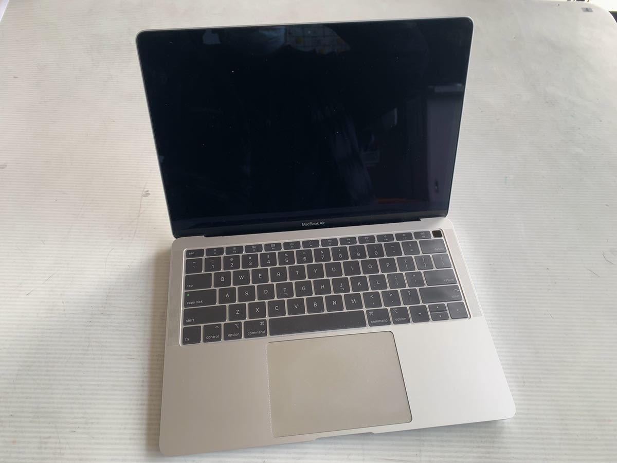 堅実な究極の MacBook シルバー USキーボード（中古品） 256GB 1.6GHz/8GB/SSD i5 Core 13インチ(2019)  Air - MacBookAir - labelians.fr