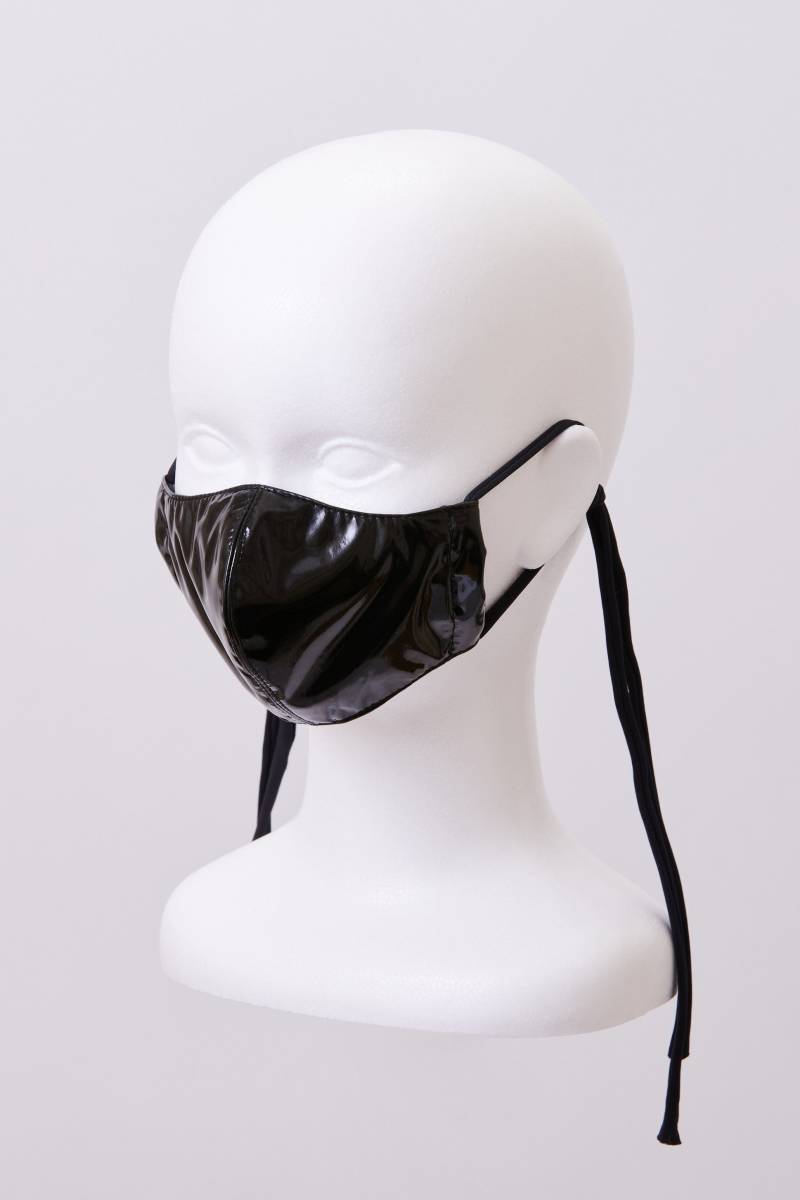 Mサイズ 黒エナメル PVC マスクカバー ファッションマスク M 大人女性