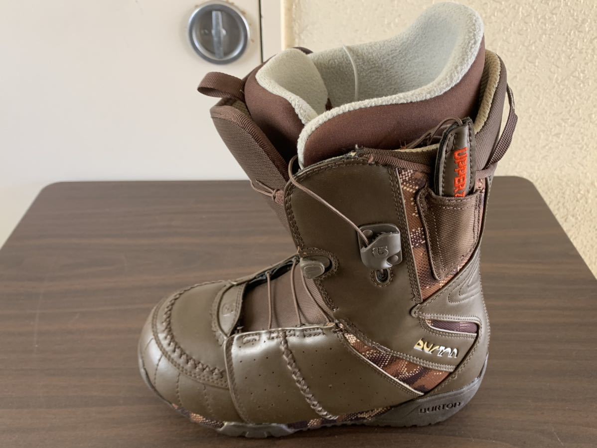 Yahoo!オークション - BURTON バートン Ruler ルーラー 迷彩 Yahoo!オークション - BURTON バートン Ruler ルーラー 迷彩