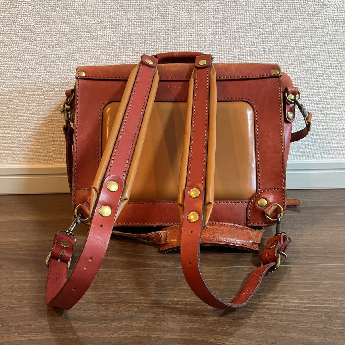 Yahoo!オークション - HERZ レザー 3wayトラッドスクールバッグ Yahoo!オークション - HERZ レザー 3wayトラッドスクールバッグ