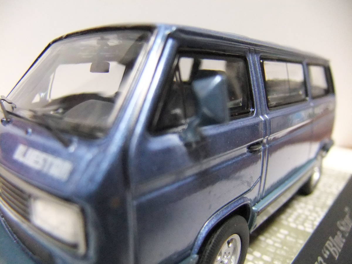 １／４３ フォルクスワーゲンＴ３ Volkswagen T3 Bus Blue Star １：４３ミニカー_ミラーボンド付け