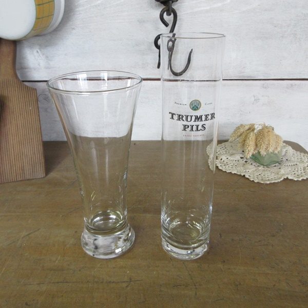 イギリス キッチン雑貨 ガラス製 カクテルグラス ビールグラス 2個 置き物 飾り インテリア雑貨 英国 glass 1741saz_画像1