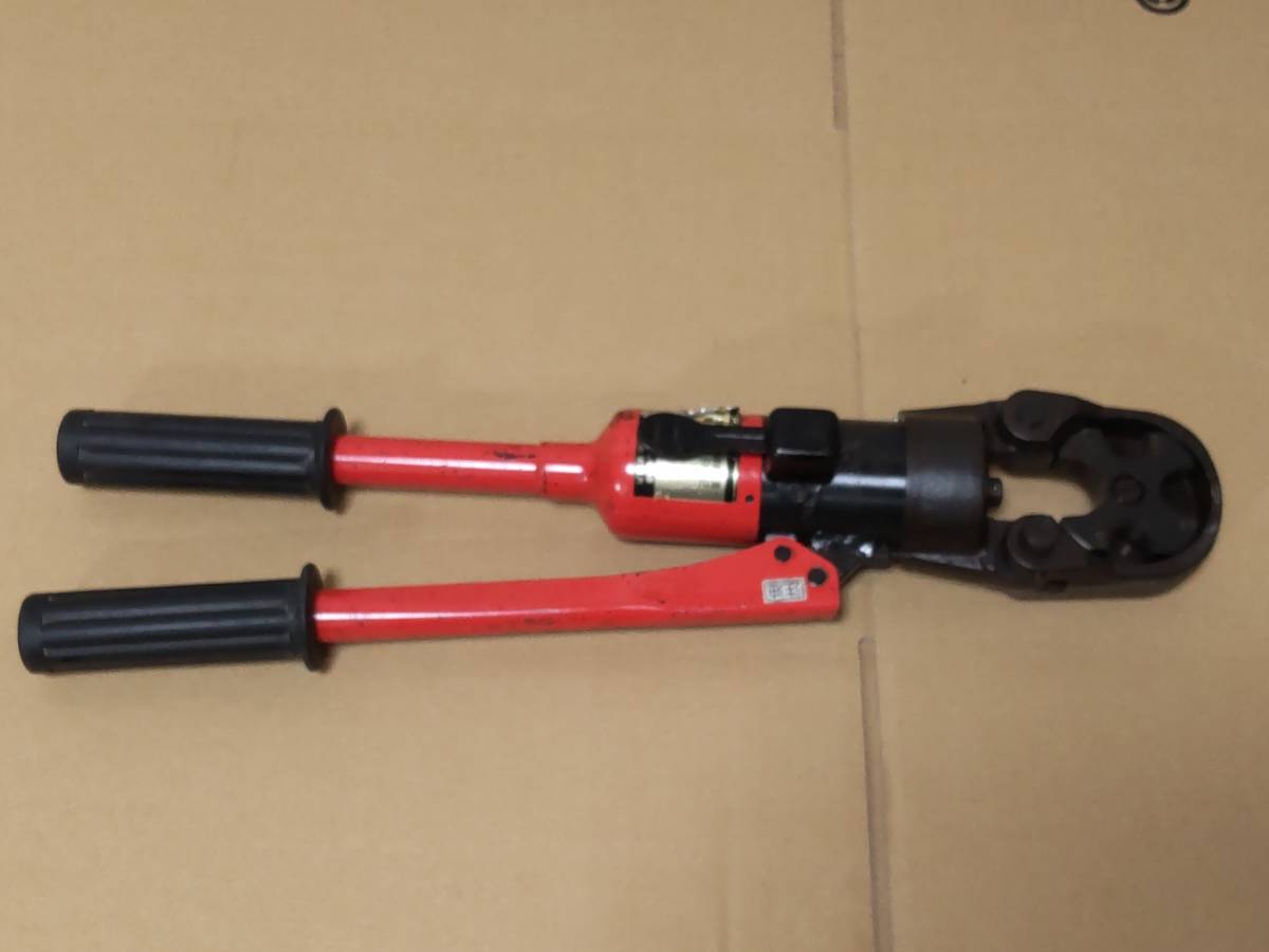 泉精器製作所 9H-2 手動油圧圧着工具 150まで可 ダイス・取説付 泉精器製作所 9H-2 手動油圧圧着工具 150まで可 ダイス・取説付