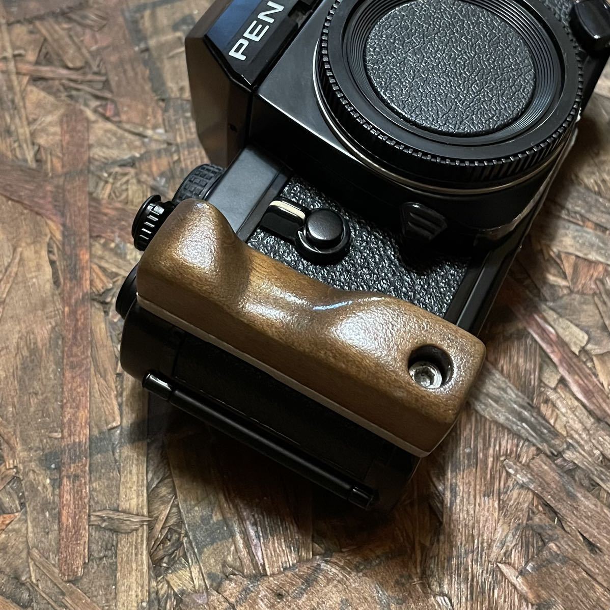 Yahoo!オークション - ワンオフ品 PENTAX LX用 グリップ Yahoo!オークション - ワンオフ品 PENTAX LX用 グリップ