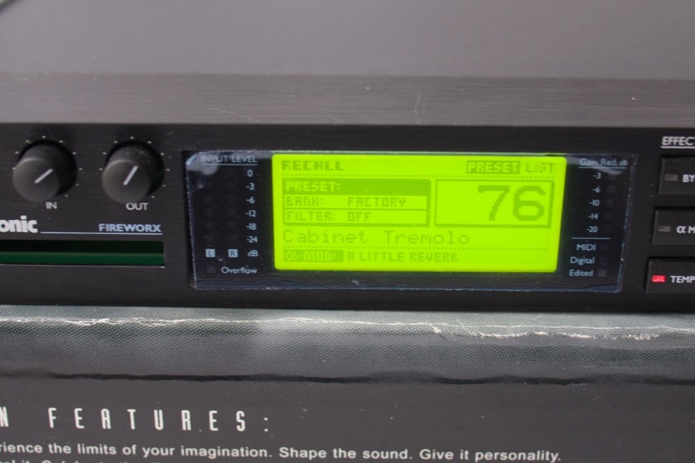 109* TC Electronic FIREWORX マルチエフェクター Yahoo!オークション - TC Electronic FireworX Stereo t.c.