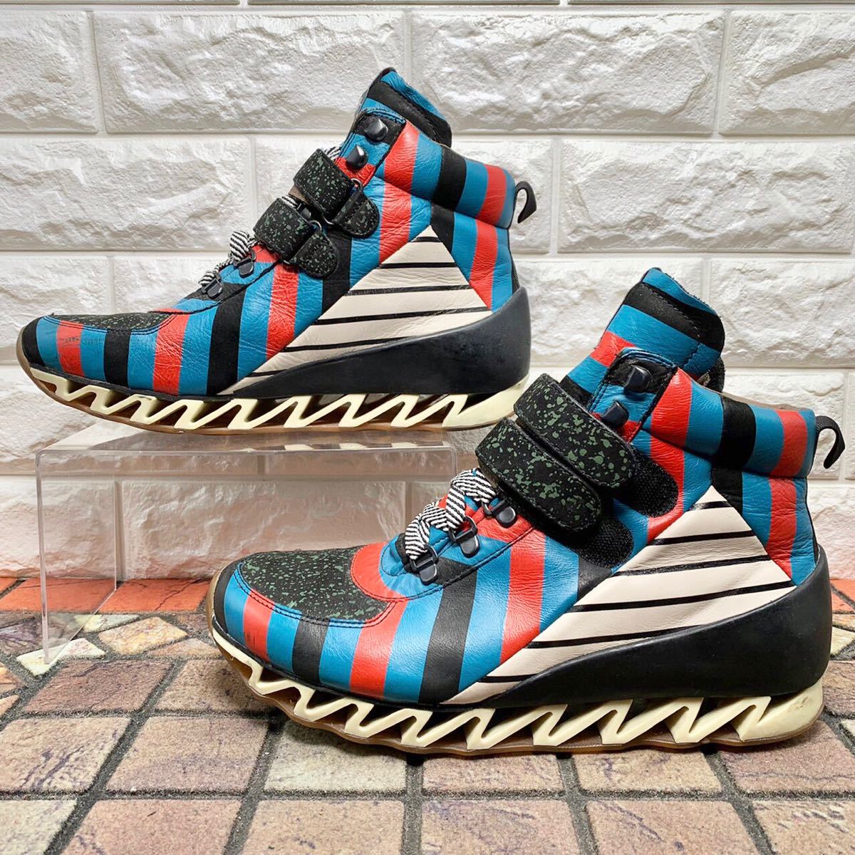 CAMPER × BERNHARD WILLHELM カンペール × ベルンハルト ウィルヘルム