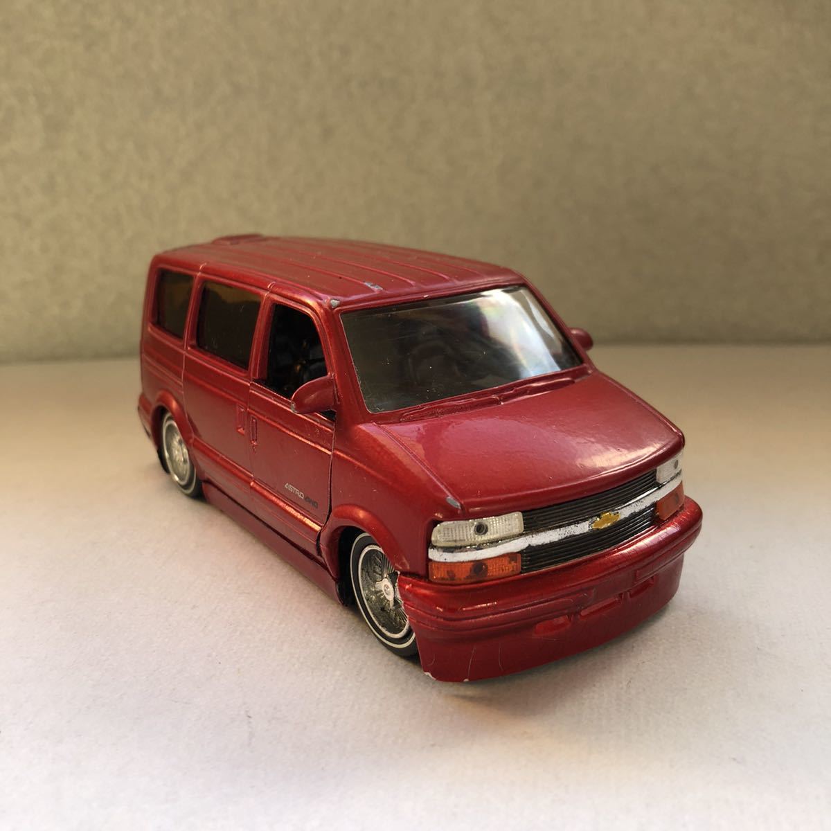 ジャンク JADA 1/32 シボレー アストロバン - メルカリ