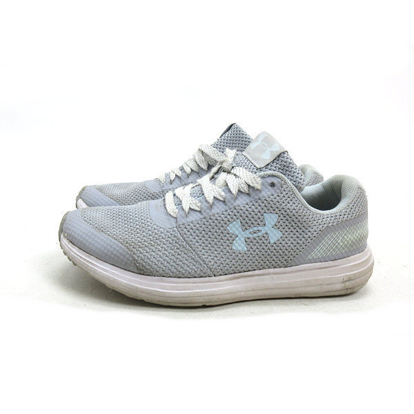 k■【23cm】アンダーアーマー/UNDER ARMOUR 3020368 W サージ ランニング シューズ/灰色系/LADIES■97【中古】_画像1