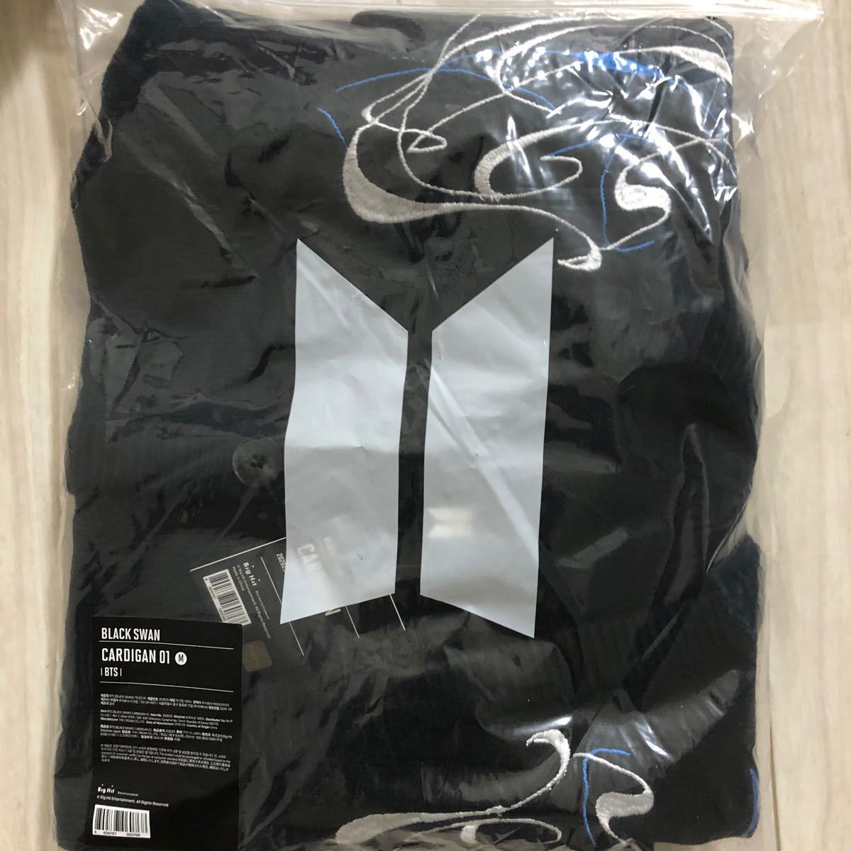 BTS blackswan カーディガン Mサイズ ブラックスワン fortune BTS blackswan カーディガン Mサイズ ブラックスワン fortune
