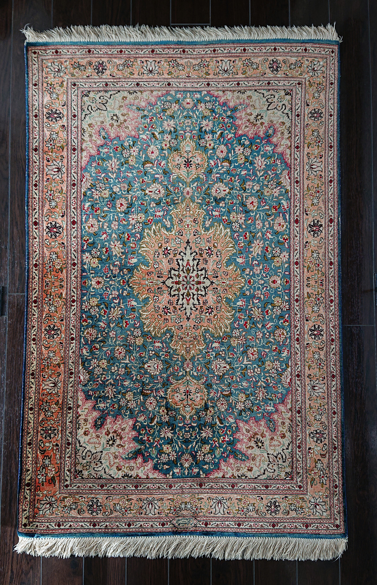 ペルシャ絨毯・120×78cm・クム産シルク・JAMSHIDI工房 www