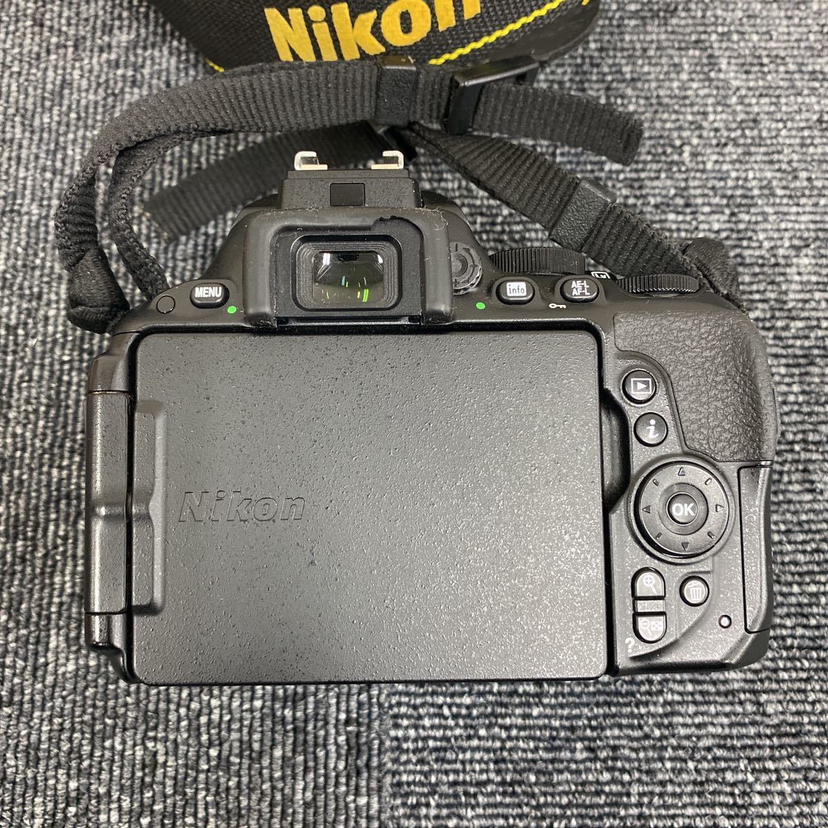 Nikon D5500 18-55 VR Ⅱ kit AF-S DX NIKKOR 18-55mm f/3.5-5.6G VR Ⅱ_画像4