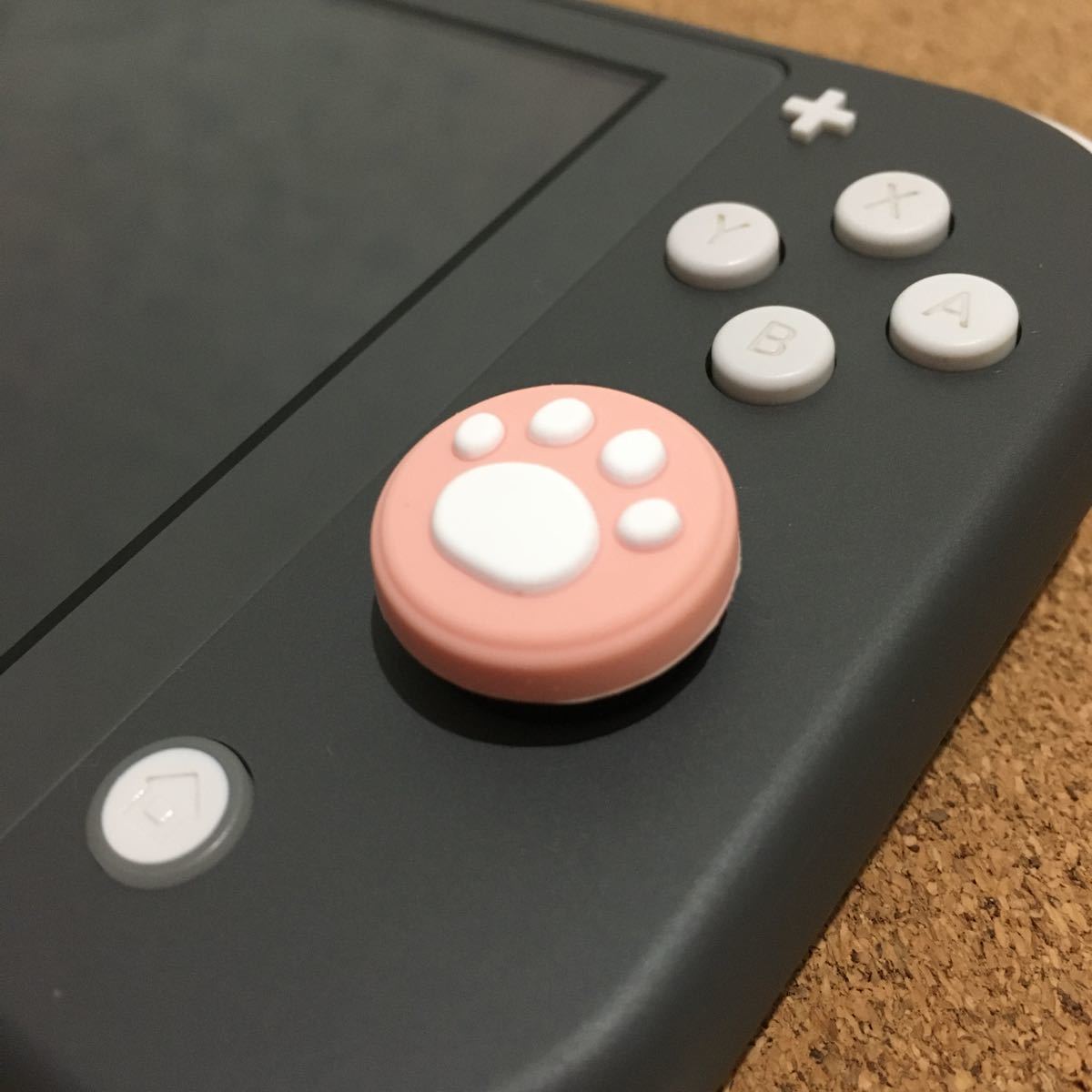 Nintendo Switch　ニンテンドー　スイッチ　ジョイコン　スティックカバー　肉球　2個セット　ライト、有機EL　対応