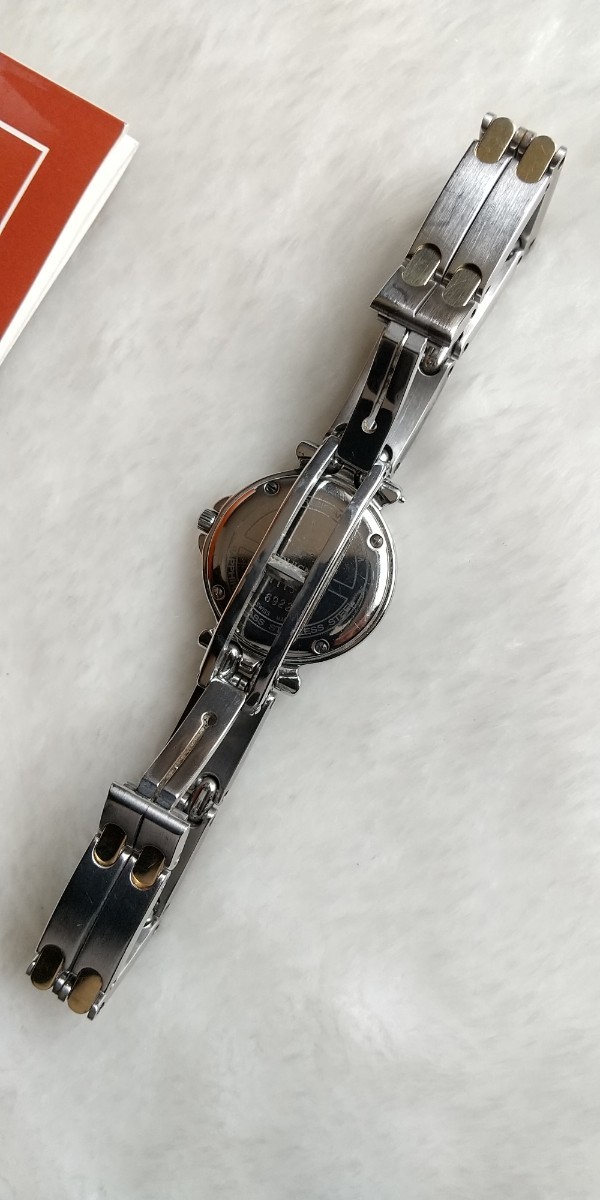 ペキネ腕時計 モーリア 美品 11Pダイヤモンド 18KT レディース ペキネ腕時計 モーリア 美品 11Pダイヤモンド 18KT レディース