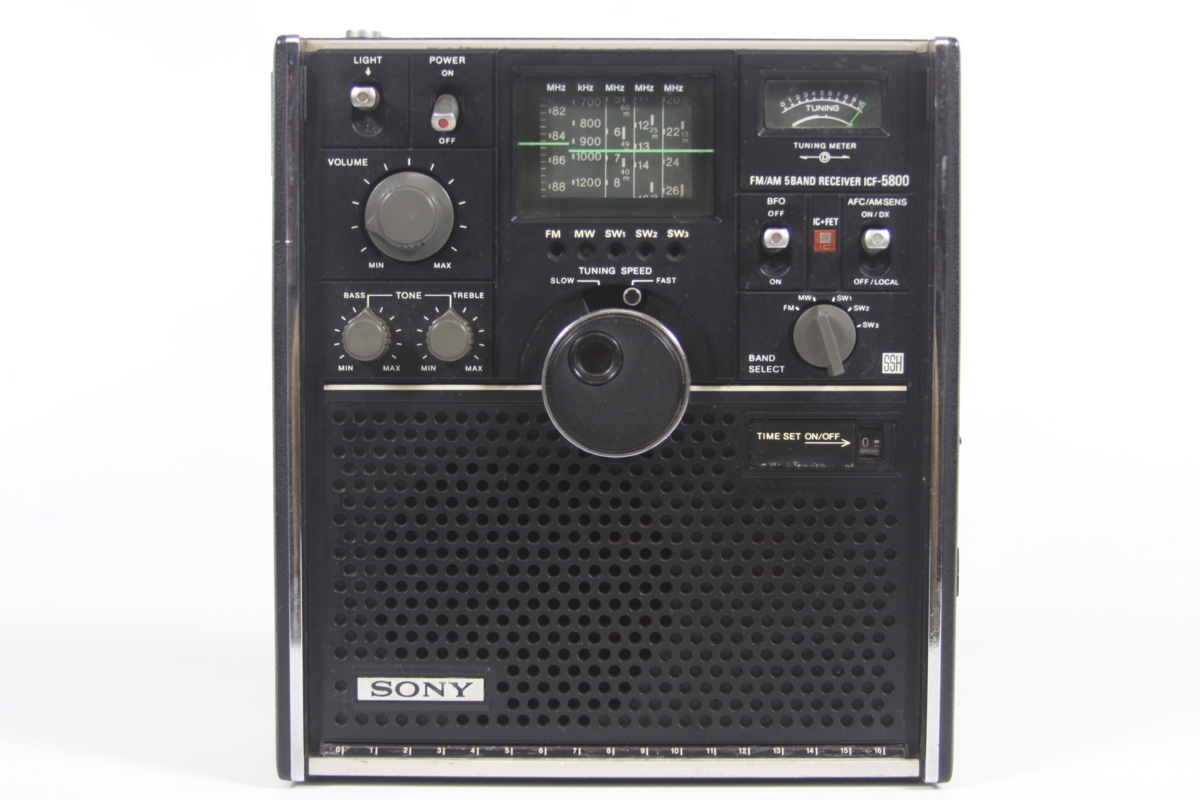 難あり SONY ICF-5800 スカイセンサー AM FM レシーバー MW SW ラジオ ソニー 【ジャンク品】
