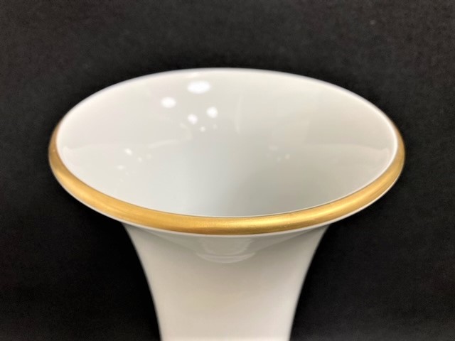 Yahoo!オークション - 美品 Meissen マイセン 花瓶 ローズ絵図 Yahoo!オークション - 美品 Meissen マイセン 花瓶 ローズ絵図