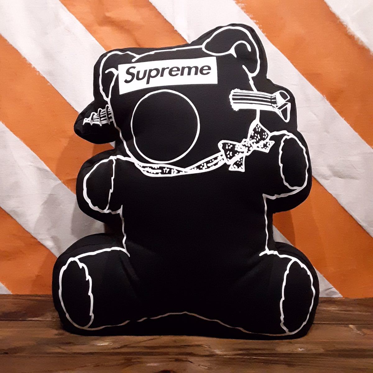 ヤフオク! - 送料無料 SUPREME UNDERCOVER BEAR CUSHION BLAC...